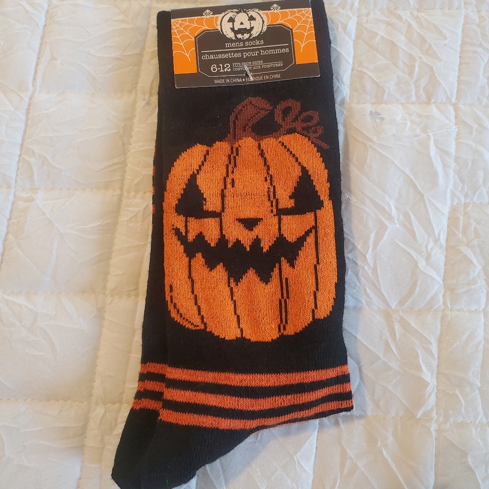 NEW Halloween socks, size 6-12, unisex